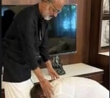 Raghava Lawrence touches Rajinikanth's feet to seek blessing