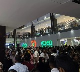 Hyderabad Lulu mall flooded with customers
