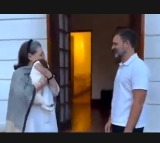 Rahul surprises mother Sonia Gandhi with puppy; shares video