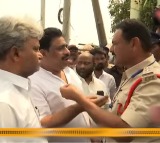 Police halts TDP leaders who rallied to CM Jagan residence 