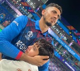 mujeeb ur rahman heartfelt post for crying fan from delhi