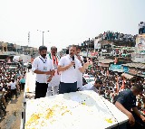 Rahul Gandhi promises caste census in Telangana