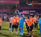 Shreyas Iyer Gets Best Fielder Medal After IND Beat NZ In ODI