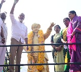 Nara Bhuvaneswari meets Praveen Reddy family