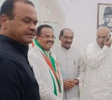 Mothkupalli joins Congress party