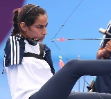 Anand Mahindra offers car to para archer Sheetal Devi who won gold in Para Asian Games