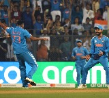 Siraj and Shami fires on Sri Lanka with new ball