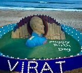 Sudarsan Pattnaik wishes Virat Kohli with sand sculpture