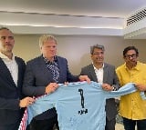 German football legend Oliver Kahn arrives in India on Tuesday
