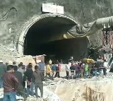 40 workers Trapped In Uttarakhand Tunnel