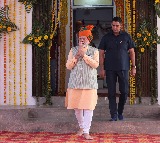 Modi arrives Ahmedabad