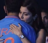 Anushka Sharma consoles Virat Kohli after epic loss at World Cup Final 