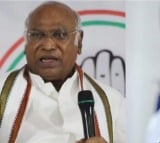 Kharge, Priyanka to address four public meetings in Telangana today