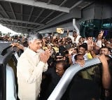 Chandrababu arrives Vijayawada airport