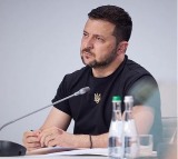 Zelensky urges swift flow of aid to Ukraine; denies corruption in his govt