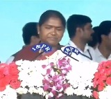 Minister Seethakka satires on BRS working president KTR