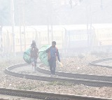 Delhi records min temp of 6.5 deg C, air quality remains 'very poor'