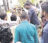 Autodriver attack bus driver in Bhadradri kothagudem
