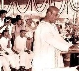 Chandrababu shares NTR oath taking ceremony pic
