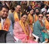 Alia-Ranbir, Vicky-Katrina pose for star-studded selfie with Subhash Ghai in Ayodhya