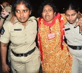 AP Police Iron Foot On Anganwadis Chalo Vijayawada Protest
