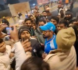 Virat Kohli Lookalike Mobbed By Fans For Selfies