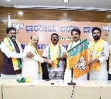 Congress chief Kharge’s aide joins BJP in K’taka