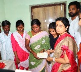 Nara Bhuvaneswari visits deceased TDP workers families