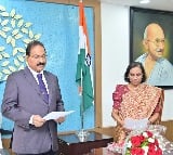 Mahender Reddy takes charge as TSPSC Chairperson on Republic day