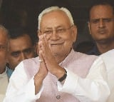 How Nitish has been alternating between love and hate for BJP, RJD since 2000