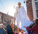 NYC Mayor unveils Gandhi statue outside Hindu temple after 2022 vandalism incidents
