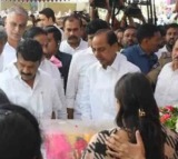 KCR pays tributes to Lasya Nandita