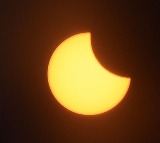 Delta Airlines bumper to bumper for total solar eclipse viewing