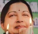 28 Kg Gold ornaments of Jayalalithaa to sell for pay fine to court