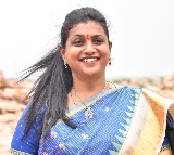 Roja fires on Revanth Reddy for his comments on Chepala Pulusu