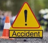 14 killed, 21 injured in bus accident in MP's Dindori