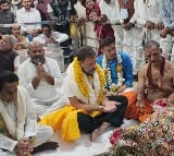 Rahul Gandhi offers prayers at Mahakal temple in Ujjain
