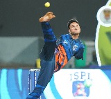 Sachin describes para cricketer Amir Lone a real leg spinner