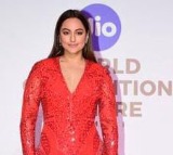 71st Miss World: Sonakshi's shoutout - 'Look Maa, I'm on Miss World stage'