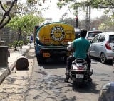Jalamandali Sent Water Tanker To KCR Nandinagar House