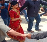 Rashmika Mandanna Dressed In A Saree Spotted On Pushpa 2 Set goes Viral on Social Media