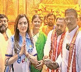 Nita Ambani Visits Balkampet Yellamma Temple
