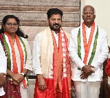 Kadiam Srihari And Kavya Joined In Congress Party 