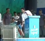 Roja touches CM Jagan feet in Puthalapattu rally