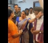 Congress woman leader fires at neelam madhu