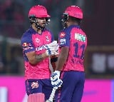 Riyan Parag and Sanju Samson hammers Gujarat Titans bowling