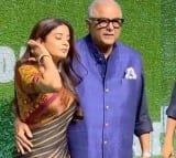 Netizens fires on Boney Kapoor for touching Priyamani waist