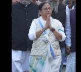 Mamata Banerjee says riot is Modi govt only guarantee