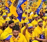 AAP leaders organise walkathon to seek support for CM Kejriwal