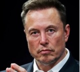 Musk invites billionaire investor Warren Buffett to invest in Tesla